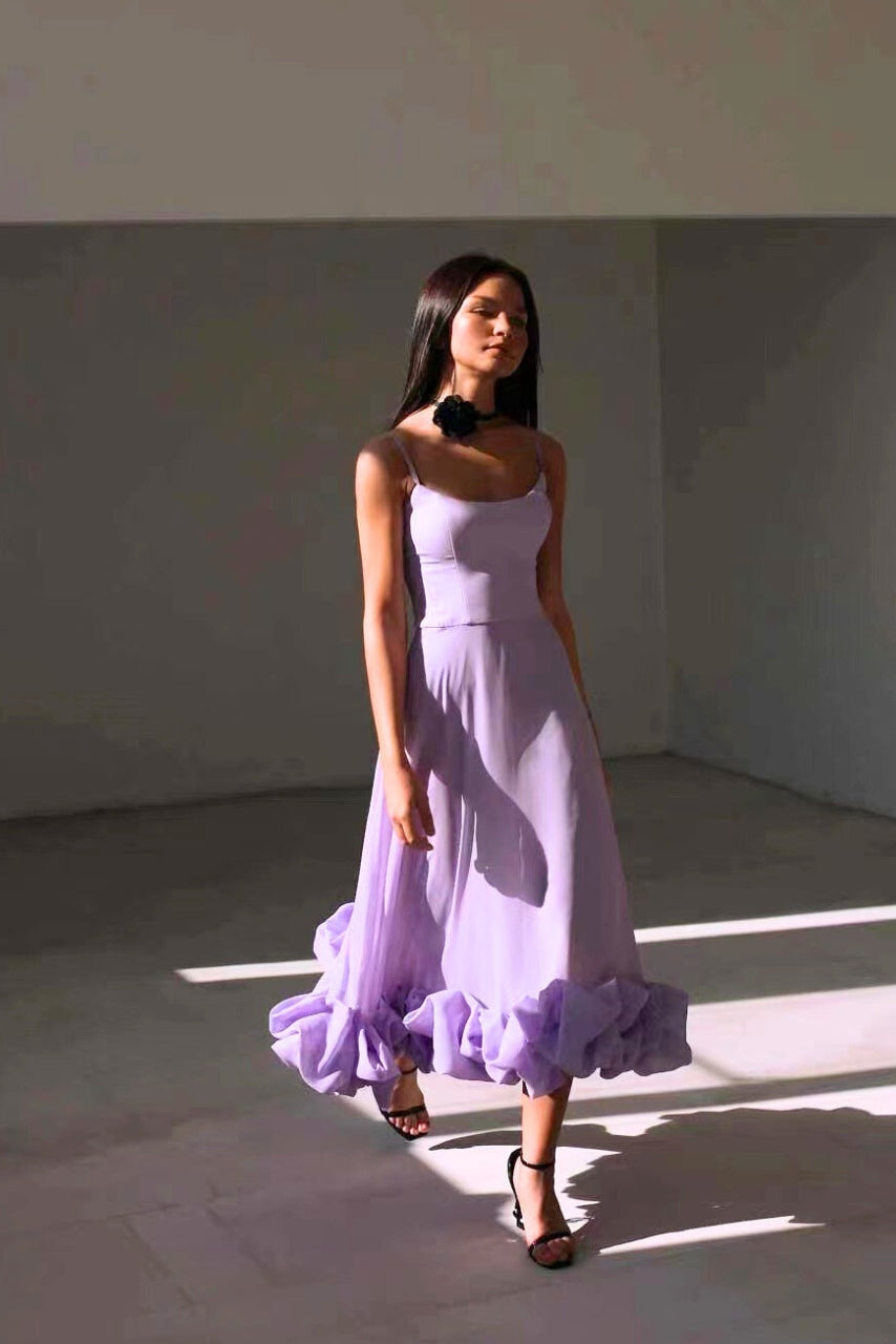 Women's Spaghetti Strap Maxi Dress with Flared Skirt and Ruffle Hem