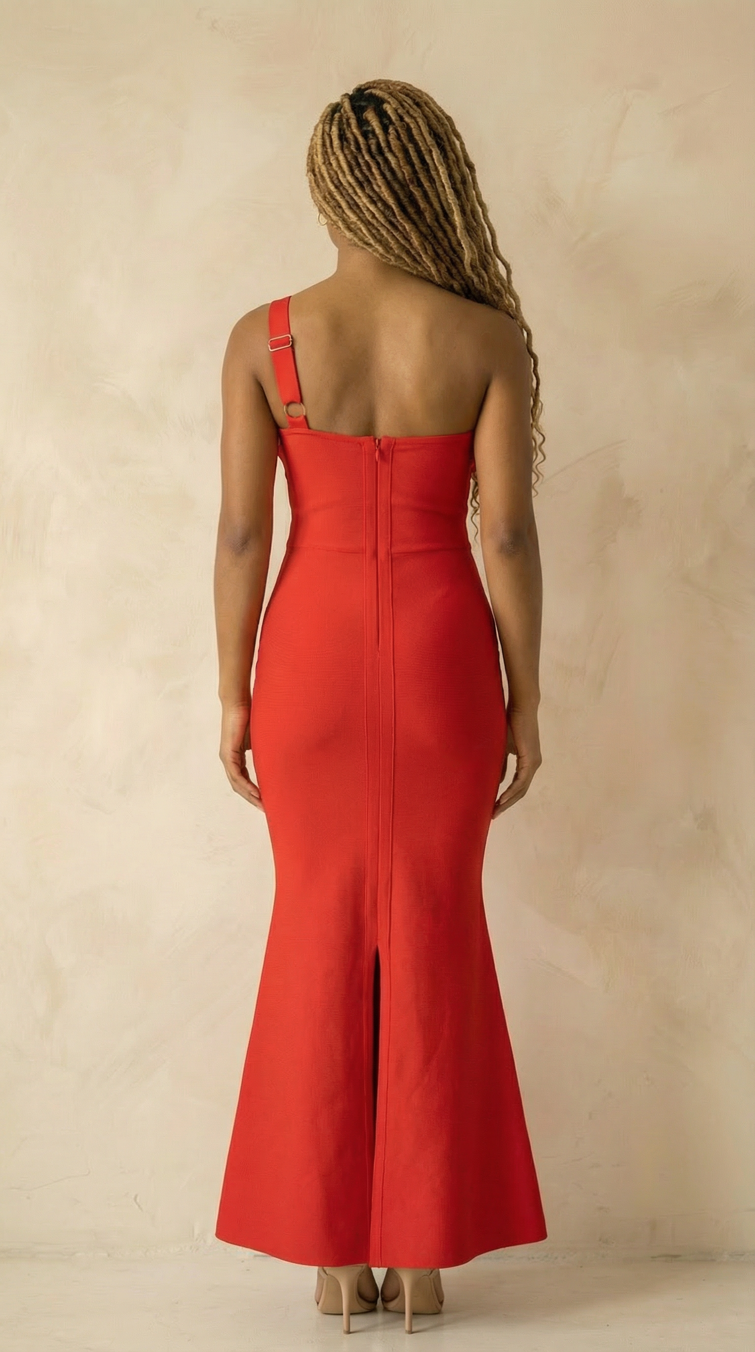 Scarlett Floral-Appliqué Mermaid Maxi Dress – Red