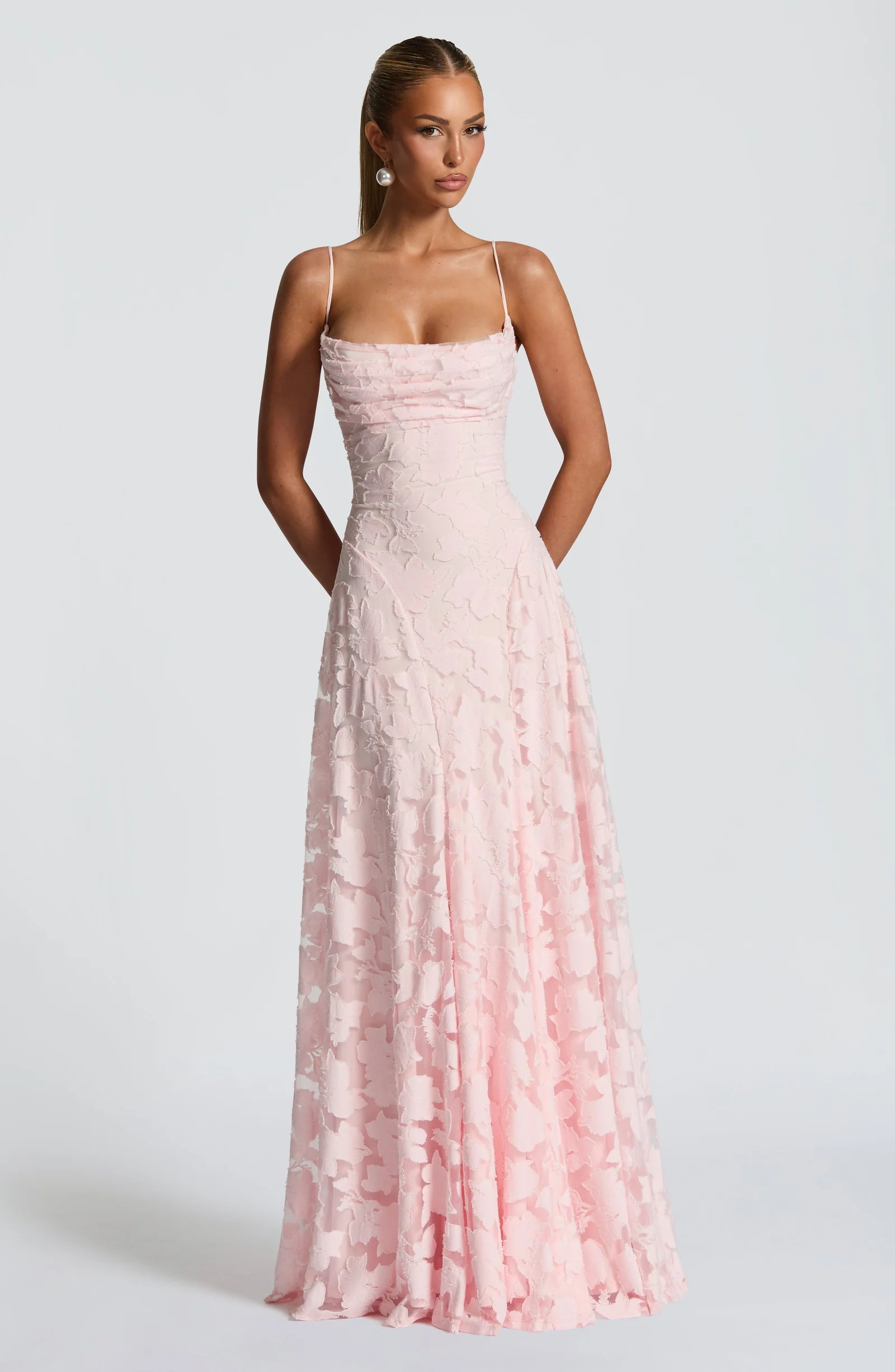Léonie Muse | Maxi Dress